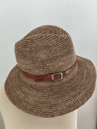 Chapeau en Raphia et Cuir de Zébu - modèle A