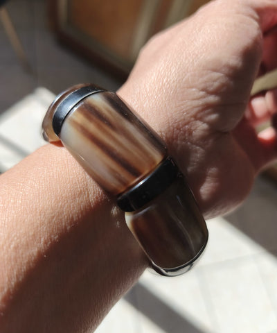 Bracelet en corne de zébu - modèle B