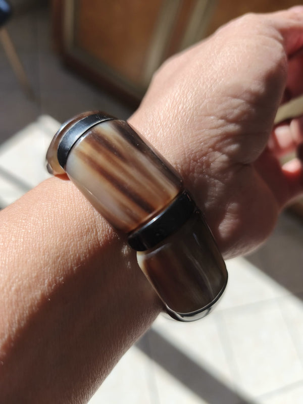 Bracelet en corne de zébu - modèle B