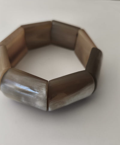 Bracelet en corne de zébu - modèle F