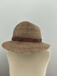 Chapeau en Raphia et Cuir de Zébu - modèle A